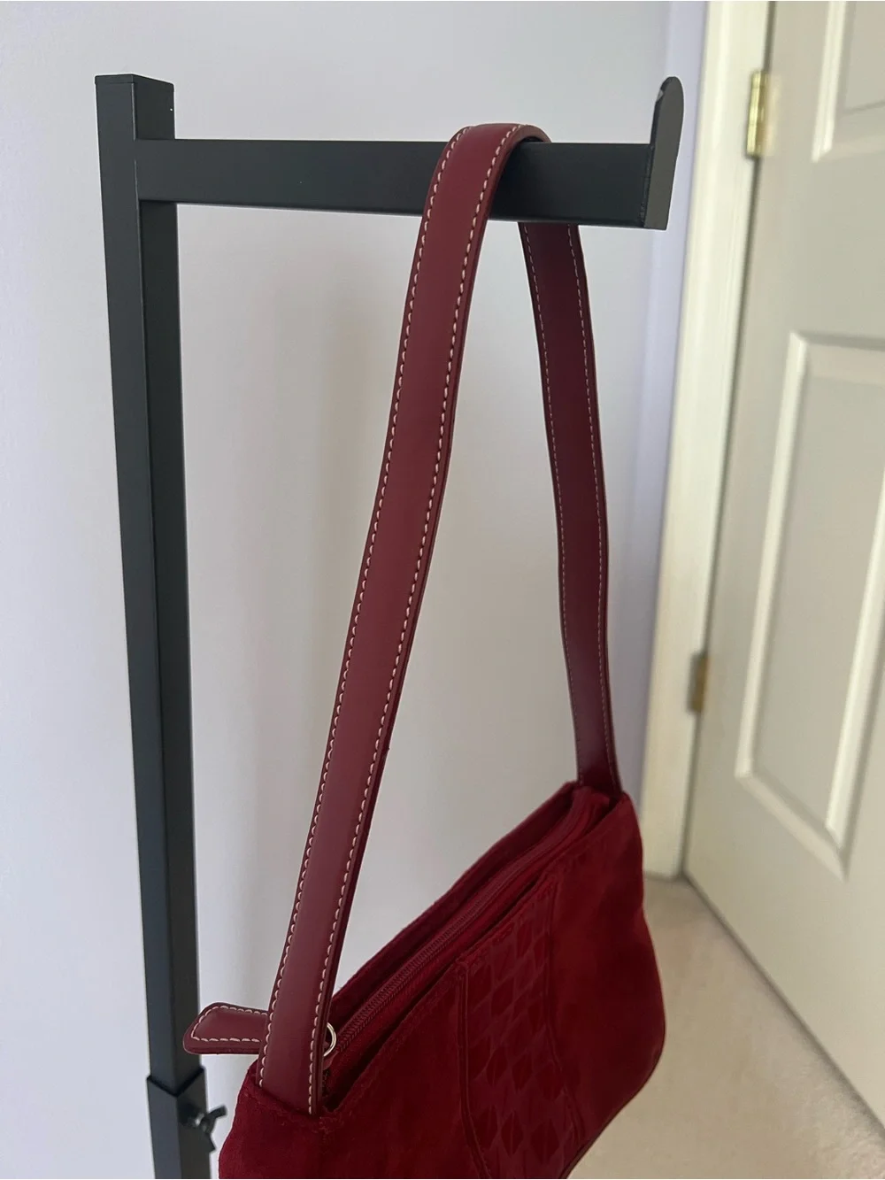 Nine & Company Red Suede Shoulder Bag - Picture 4 of 9